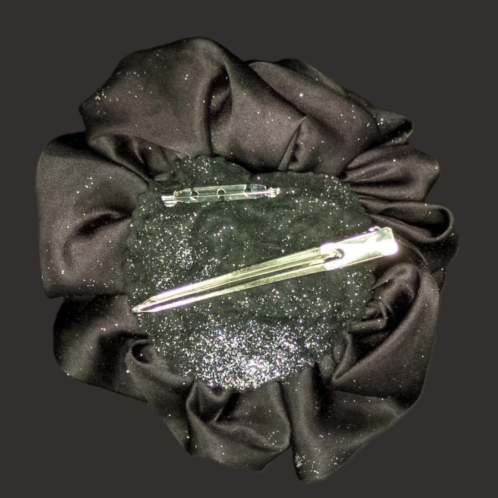 Broche Tocado Pasador Carolyn Hecho a Mano - 4