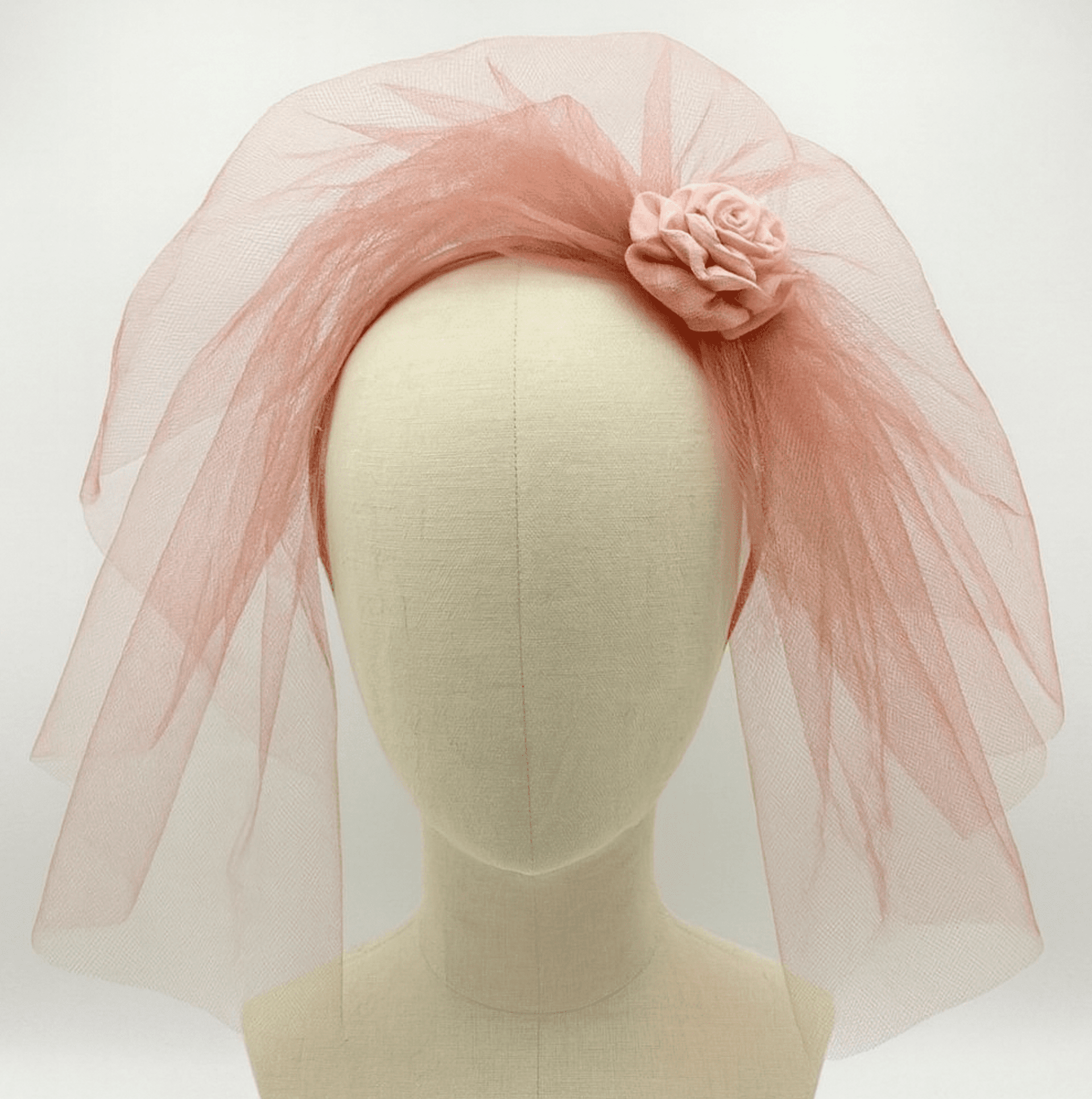 Tocado Diadema Norma Hecho a Mano Con Tul - 4