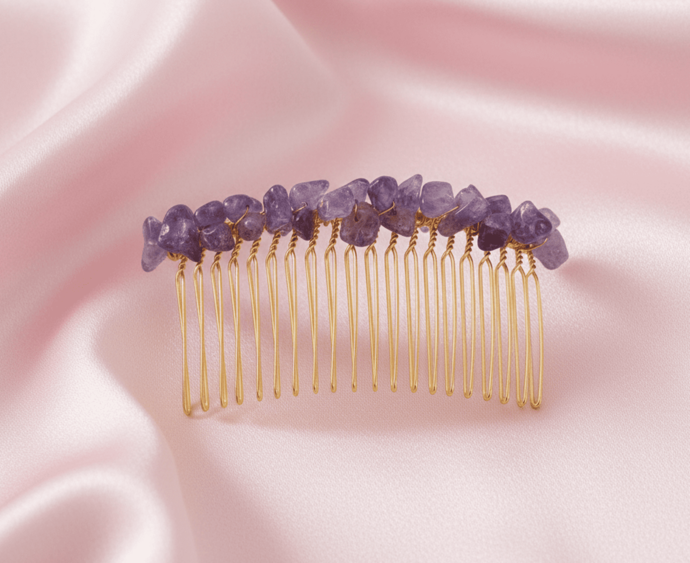 Peineta Dorelia Engarzada Hecha a Mano con Piedras de Cristal - 3