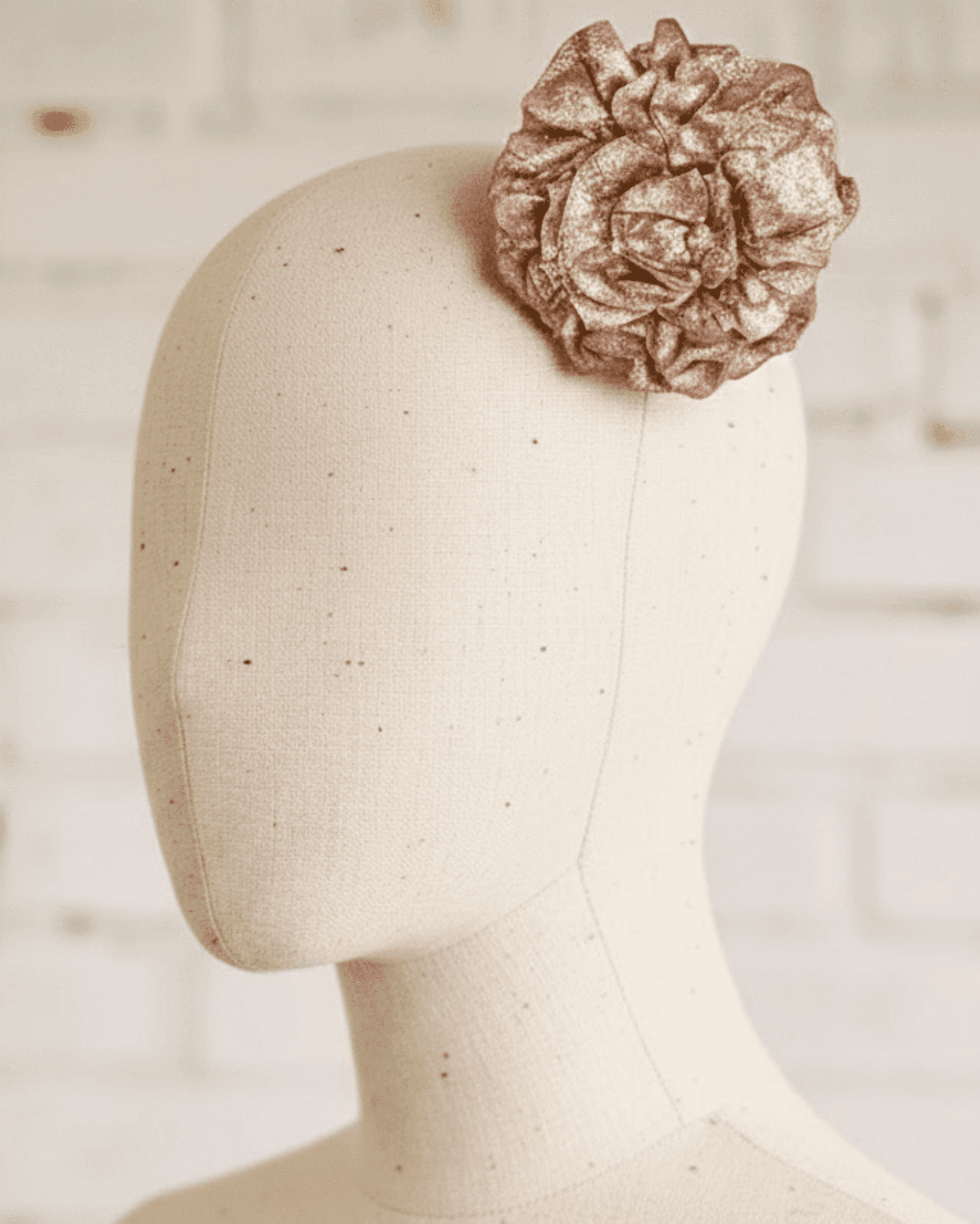 Broche Tocado Pasador Anna May Hecho a Mano - 2