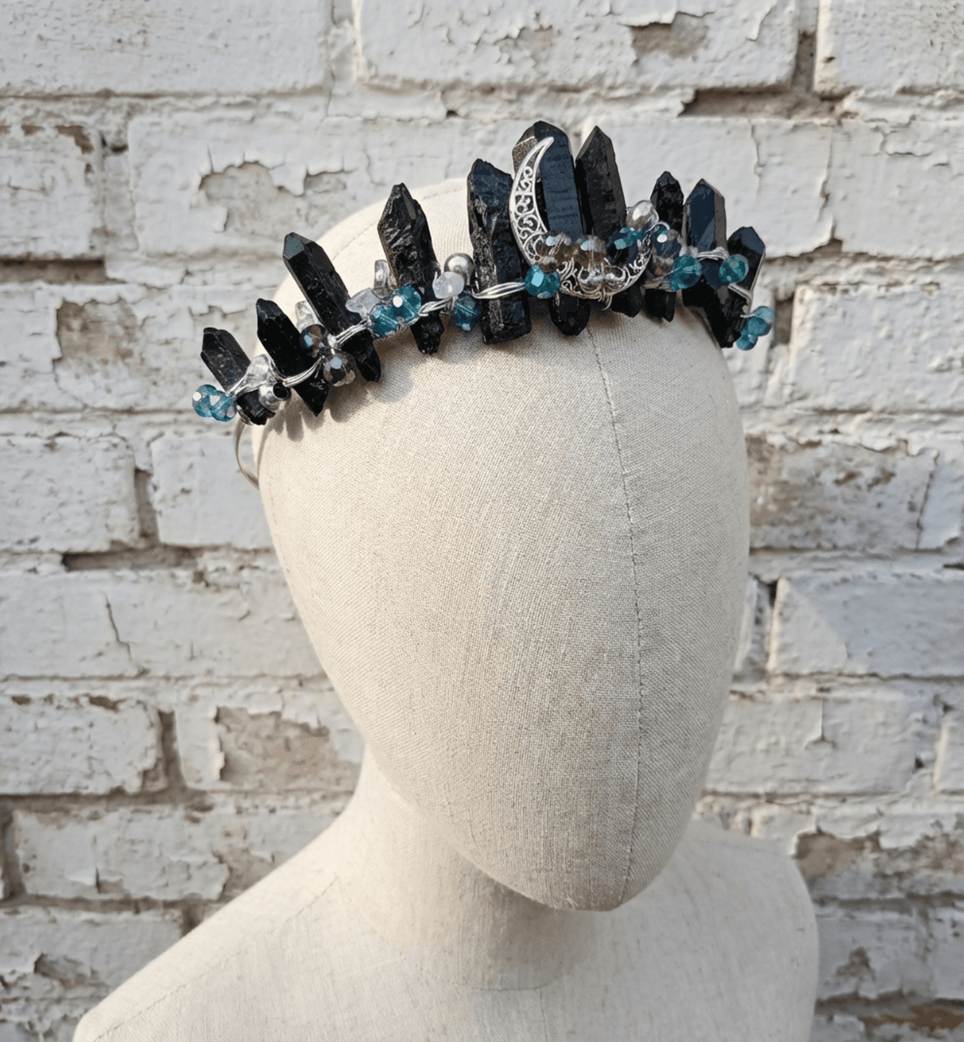 Corona Dorelia Engarzada a Mano - 2