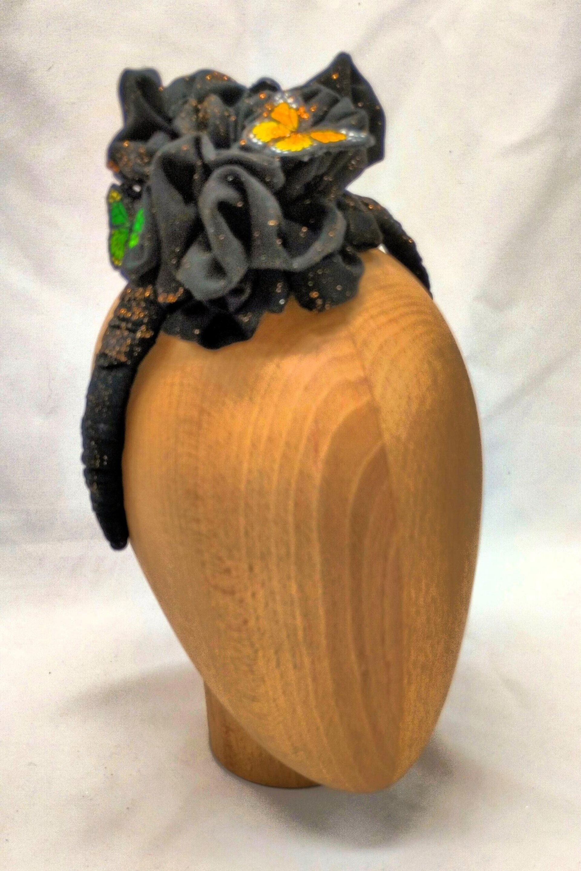 Tocado Diadema Andra Hecho a Mano - 2