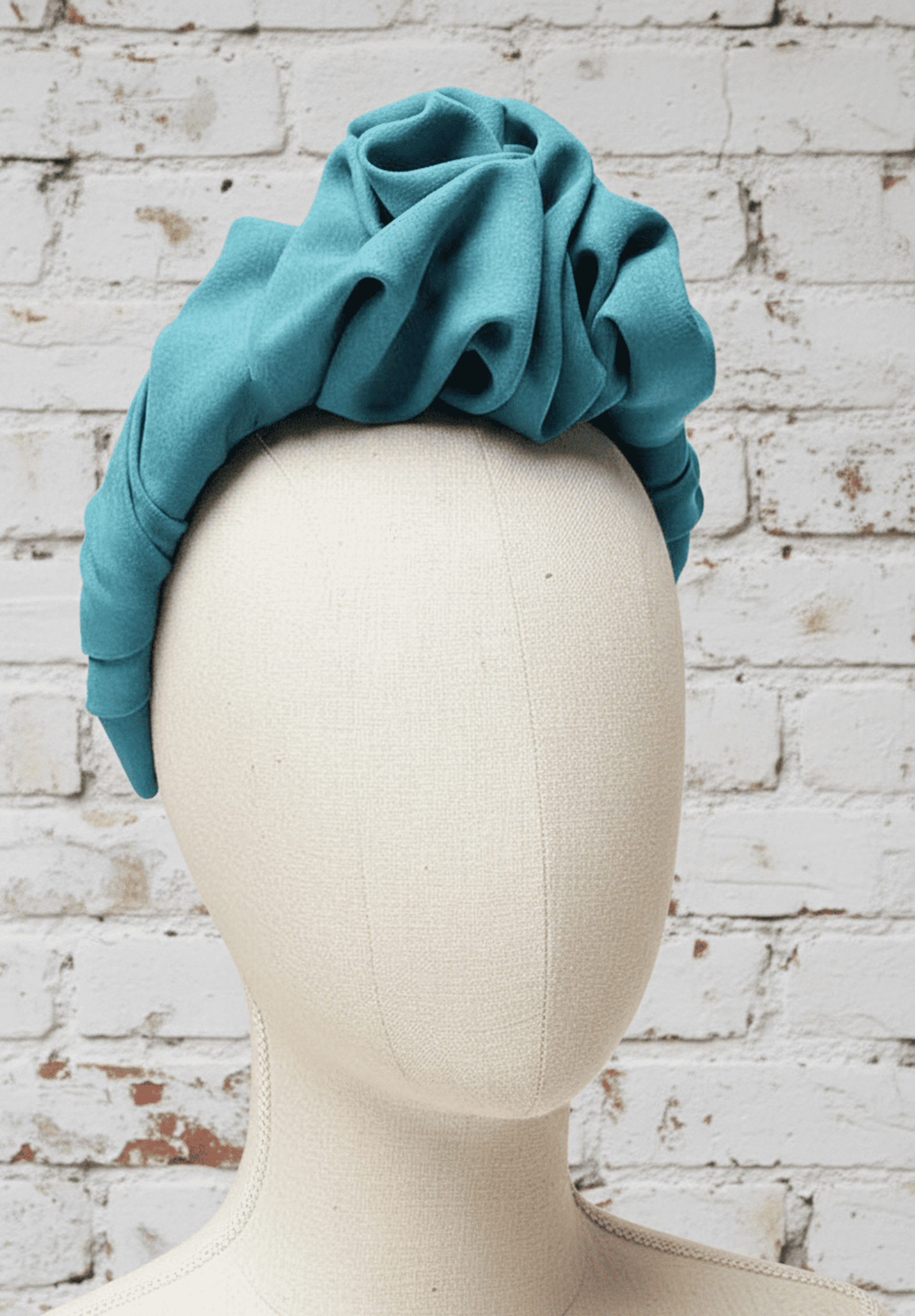 Diadema Tocado Dalilla Hecha a Mano - 3