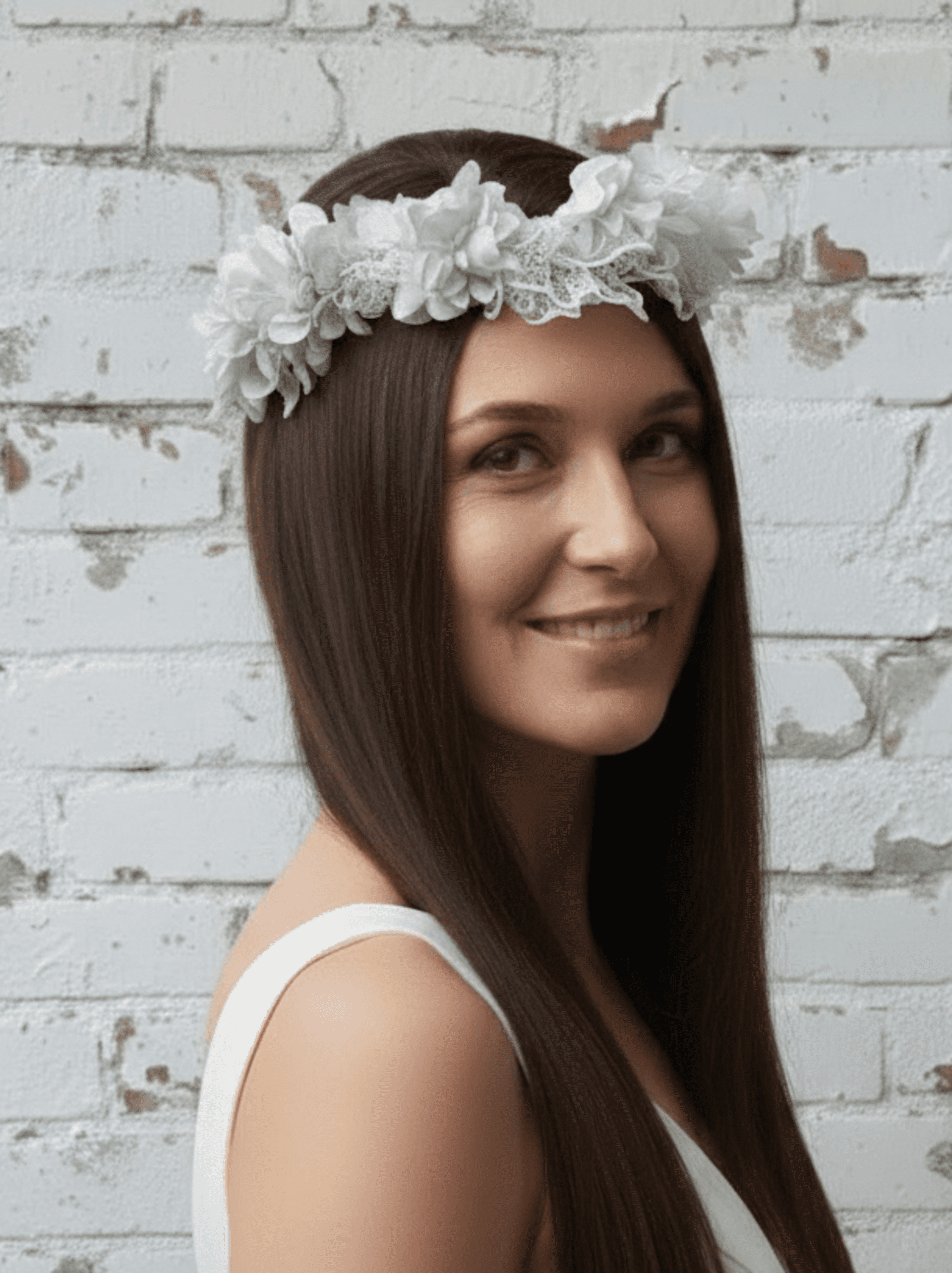 Corona Tocado Penina Hecha a Mano - 4