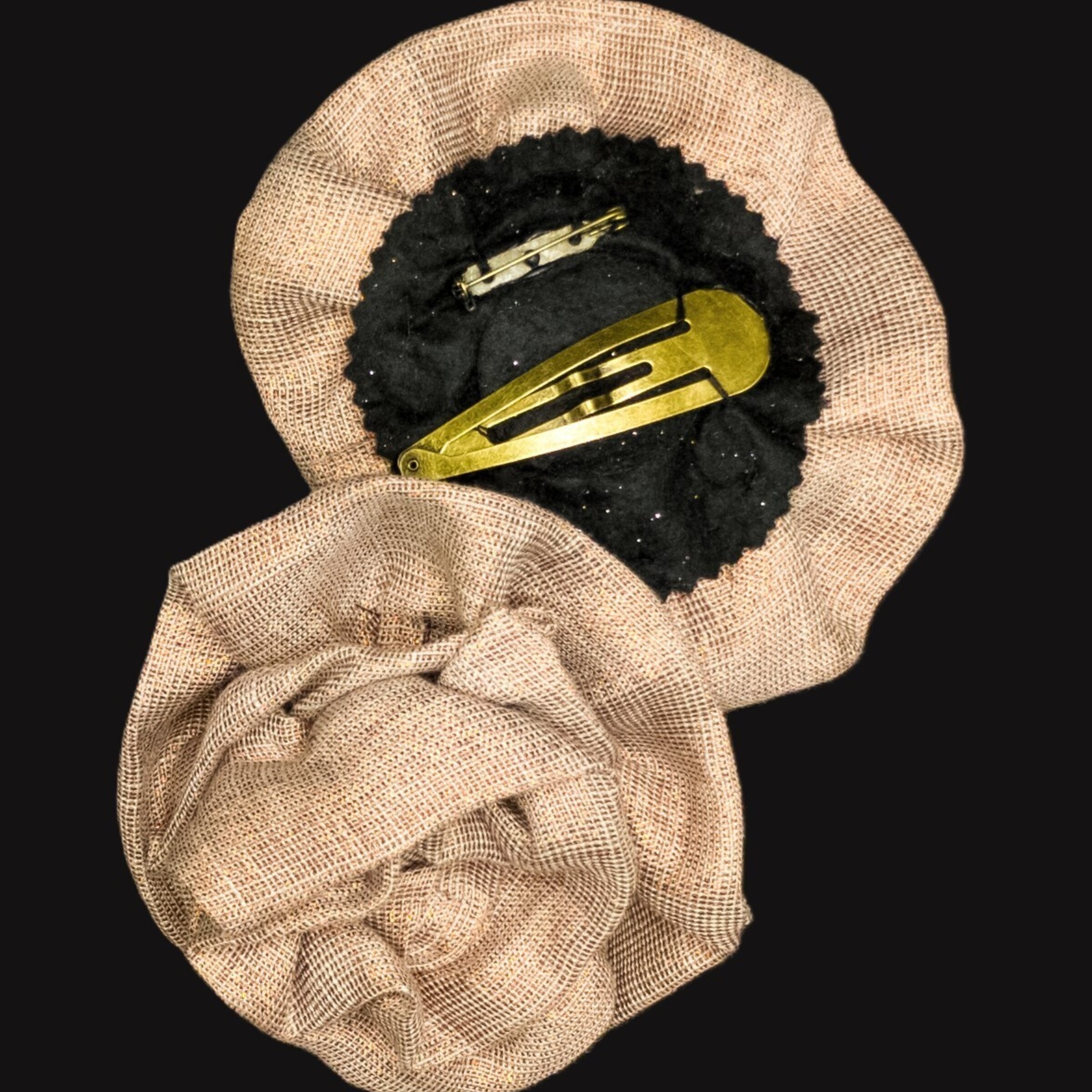 Broche