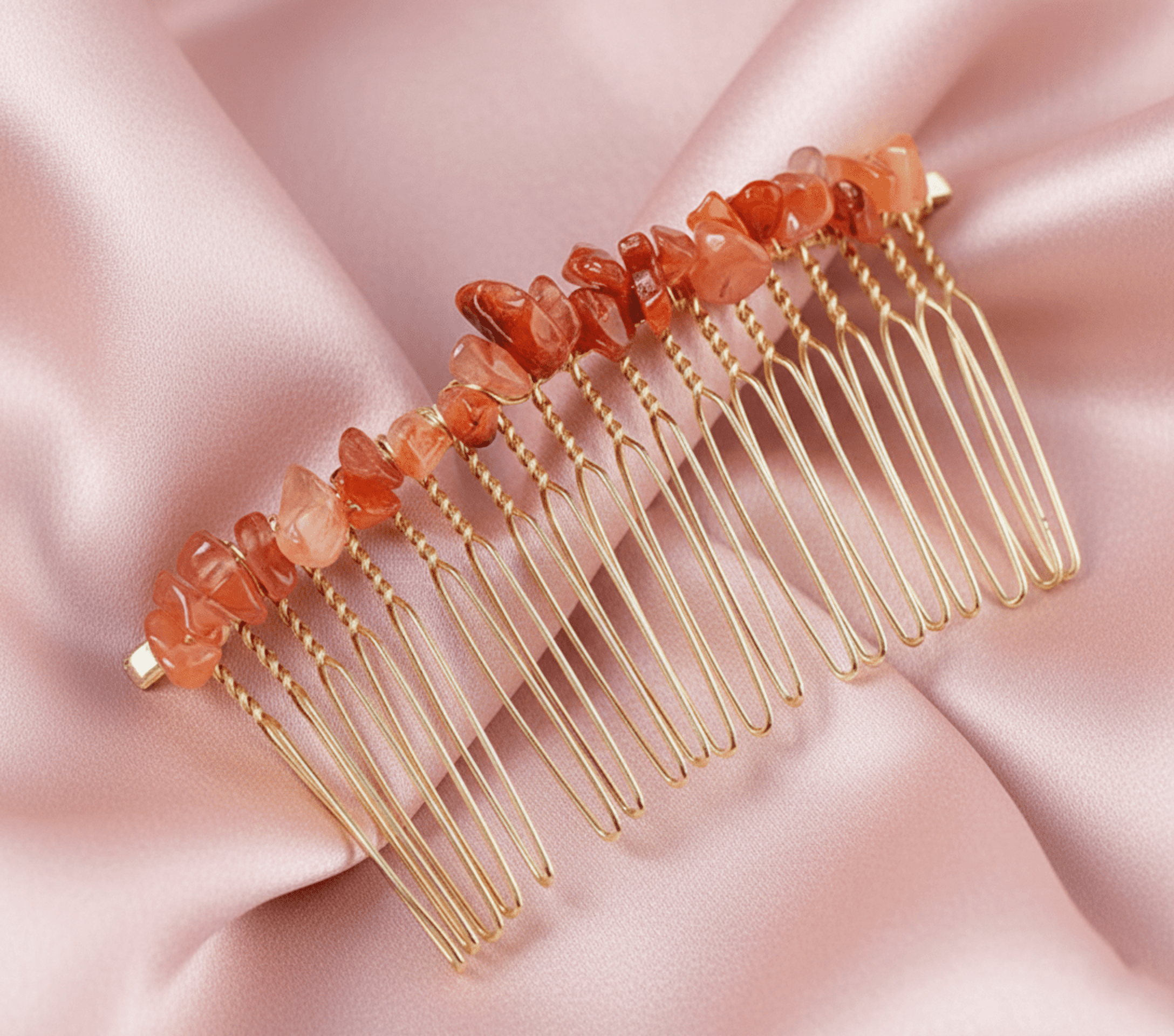 Peineta Dorelia Engarzada Hecha a Mano con Piedras de Cristal - 22