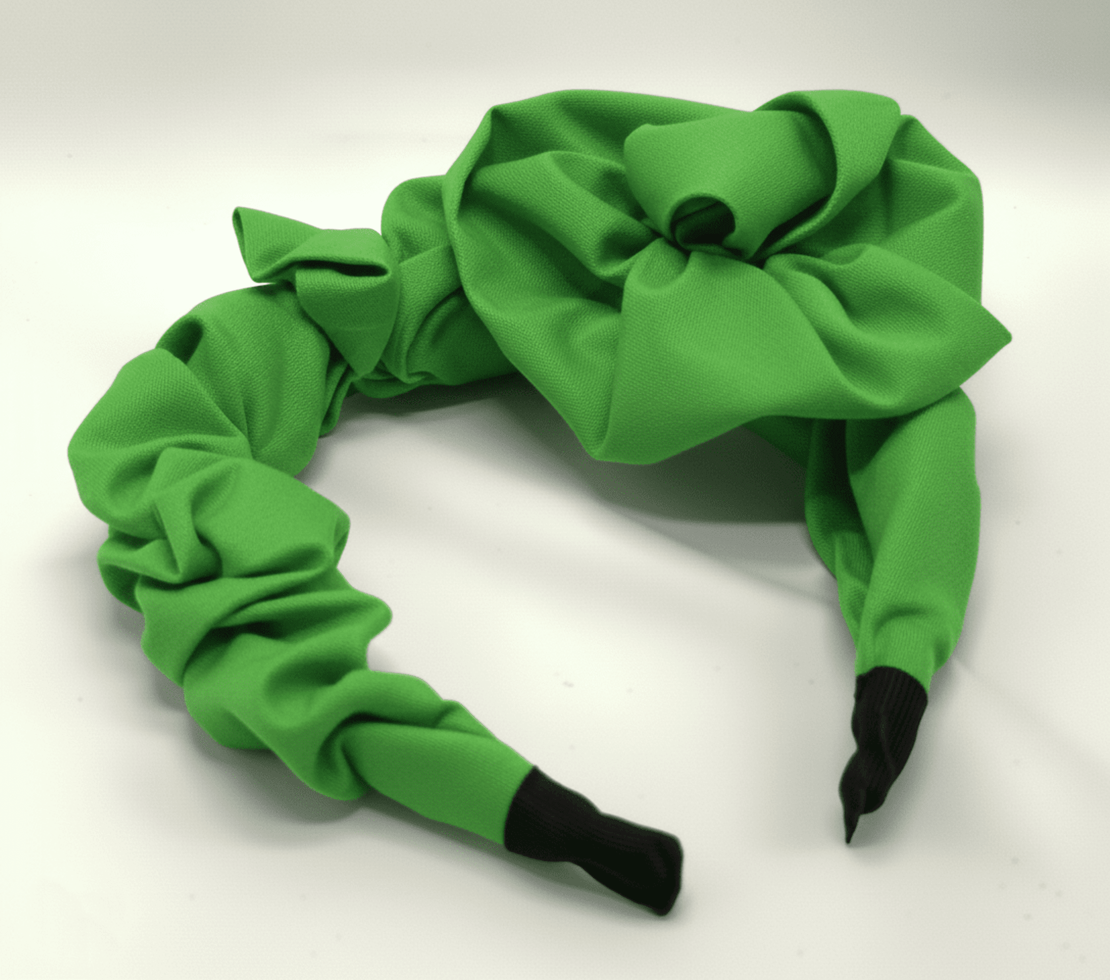 Diadema Matilda Hecha a Mano - 3