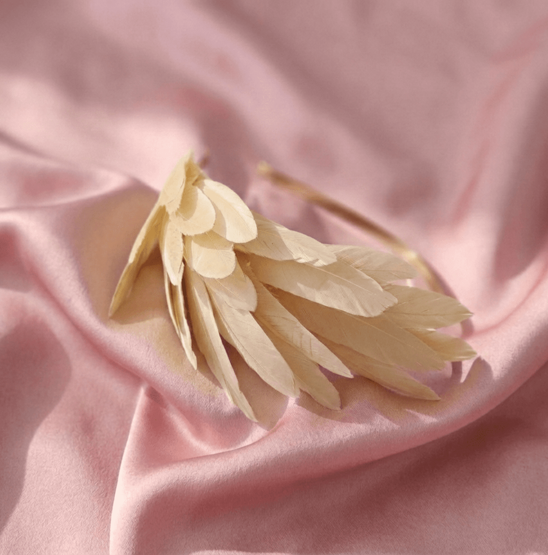 Tocado Diadema Lupe Hecho a Mano - 3