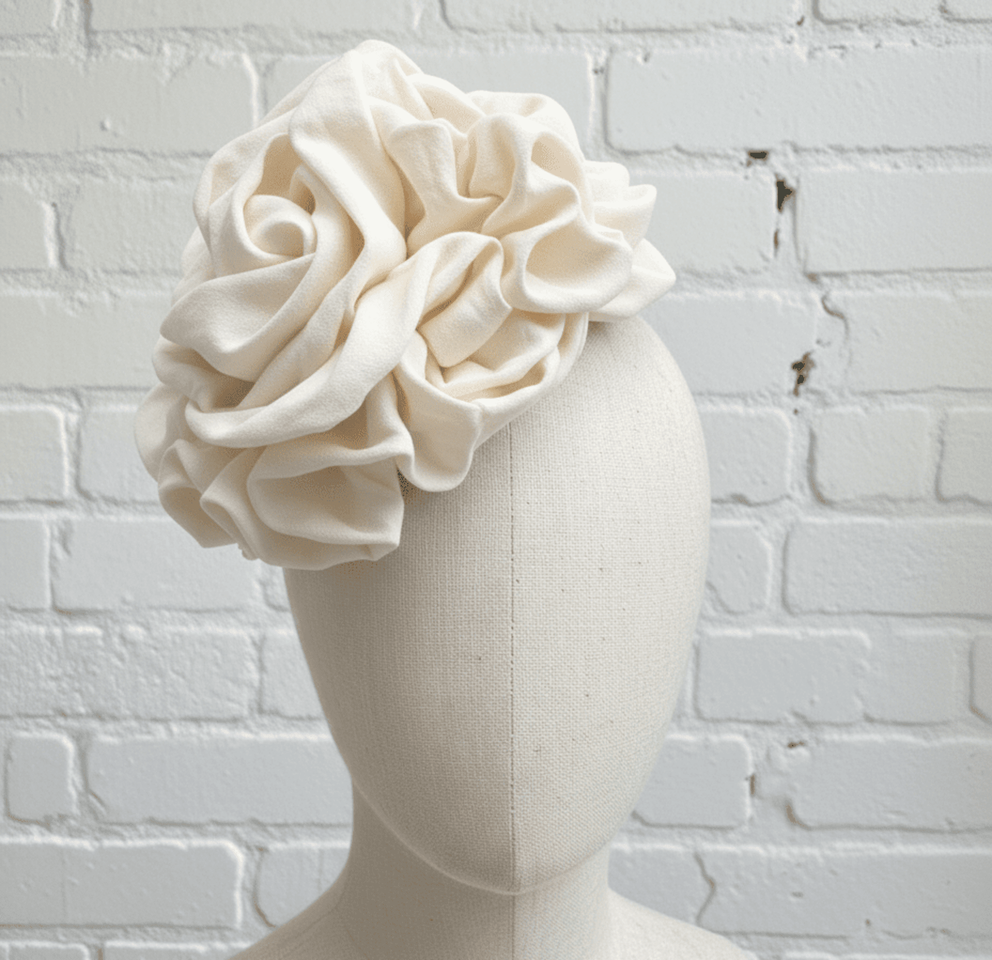 Broche Tocado Eleanora Hecho a Mano - 5