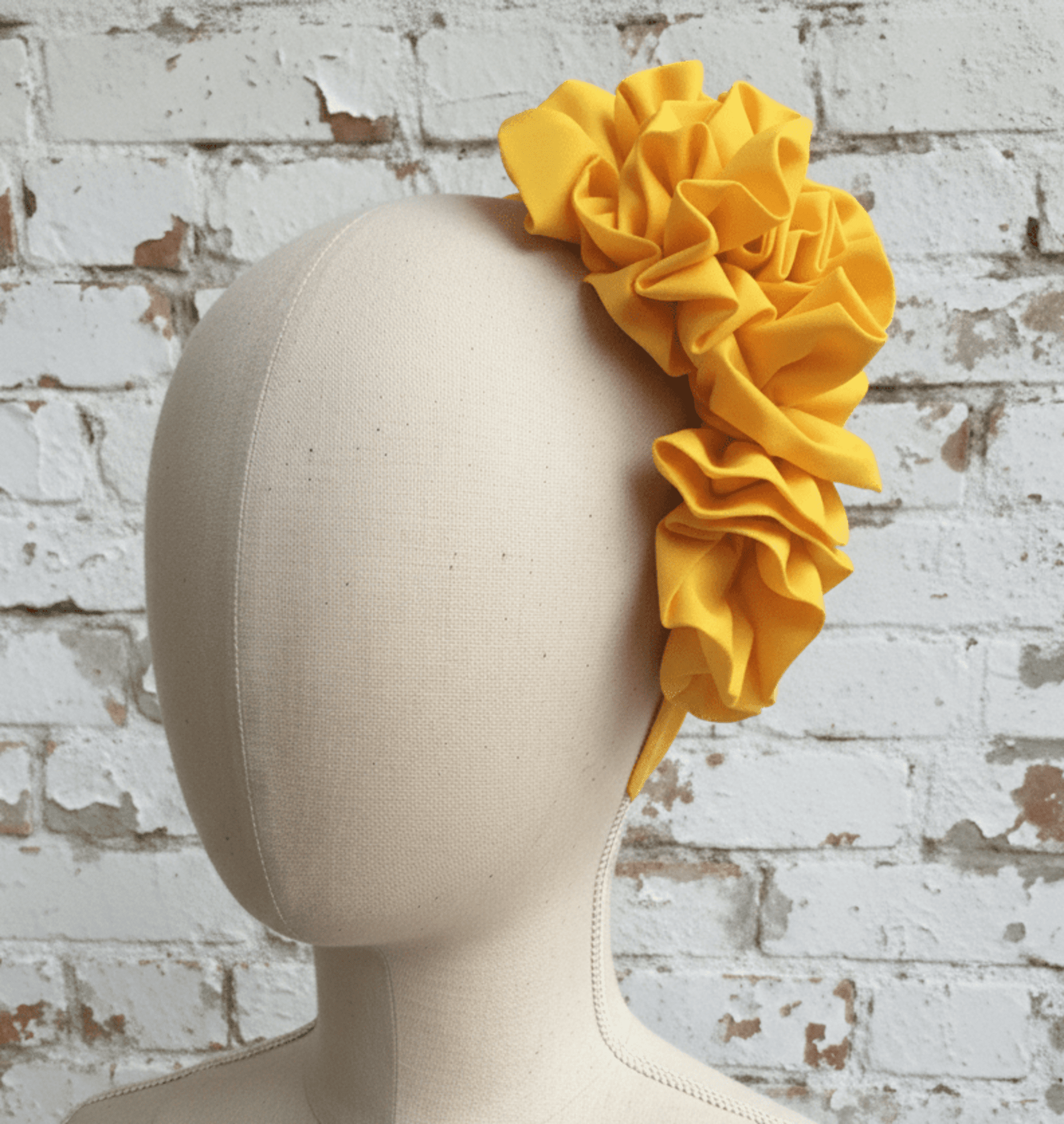 Broche Pasador Tocado Rita Hecho a Mano - 18