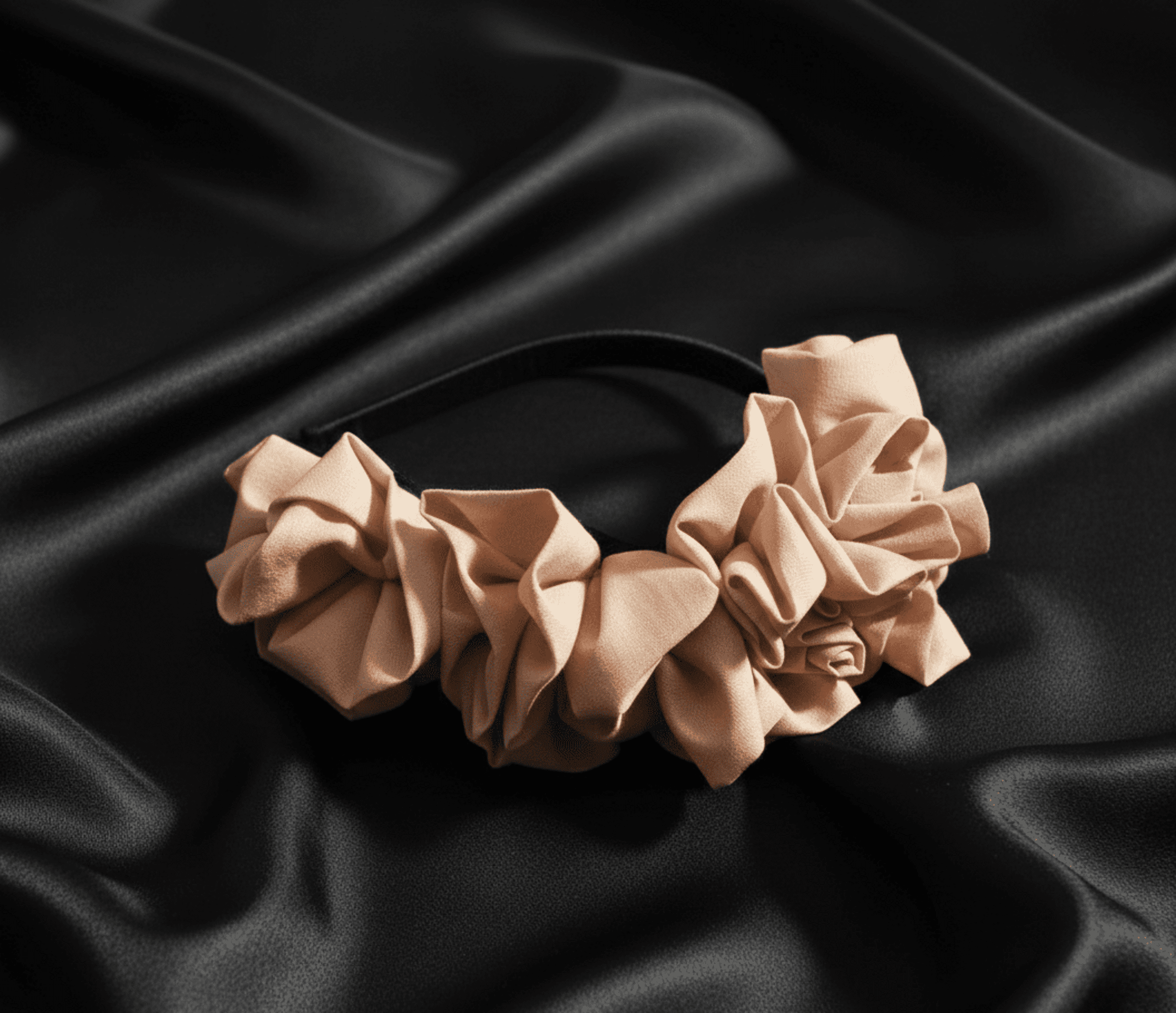 Broche Pasador Tocado Rita Hecho a Mano - 5